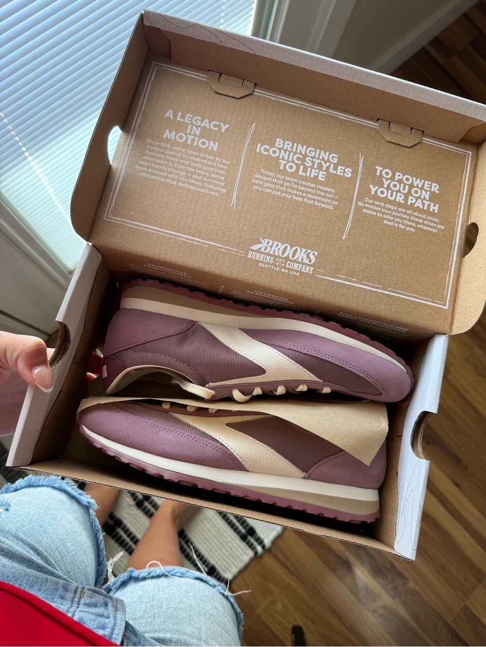 Women’s Brooks Vanguard